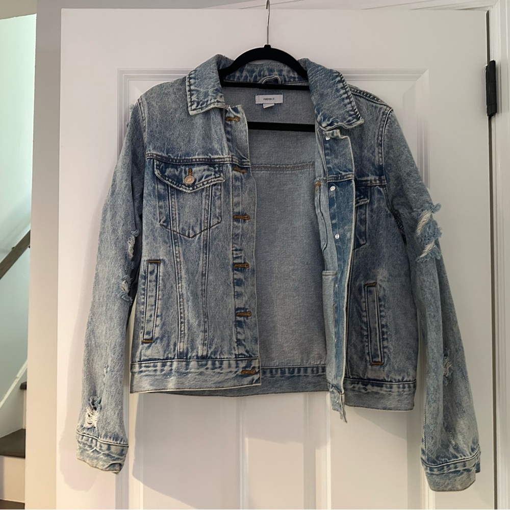 Forever 21 distressed Jean jacket. Size small